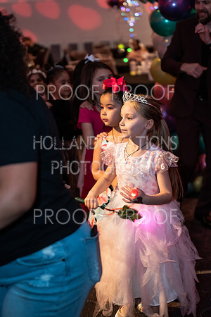 SH2023CANDID-47